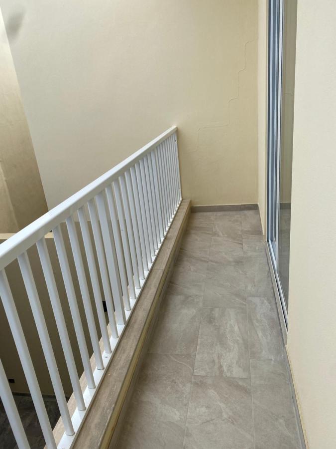 New 3 Bedroom Apartment Close To Airport Zurrieq Exterior photo